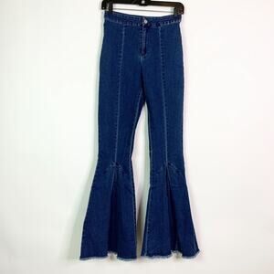 Do + Be Jeans Women's Small Pleated Flare High Rise Dark Wash Raw Hem Stretch